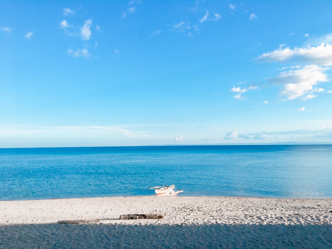 piłka plażowa na piasku