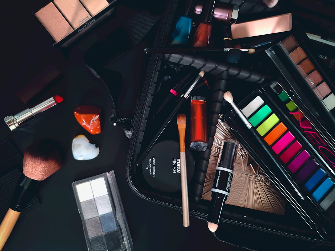 Gadżety reklamowe w kosmetyczce podnoszące wizerunek marki beauty
